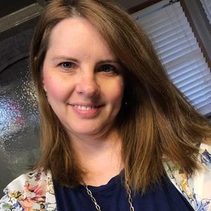 Meet your Posher, Leslie